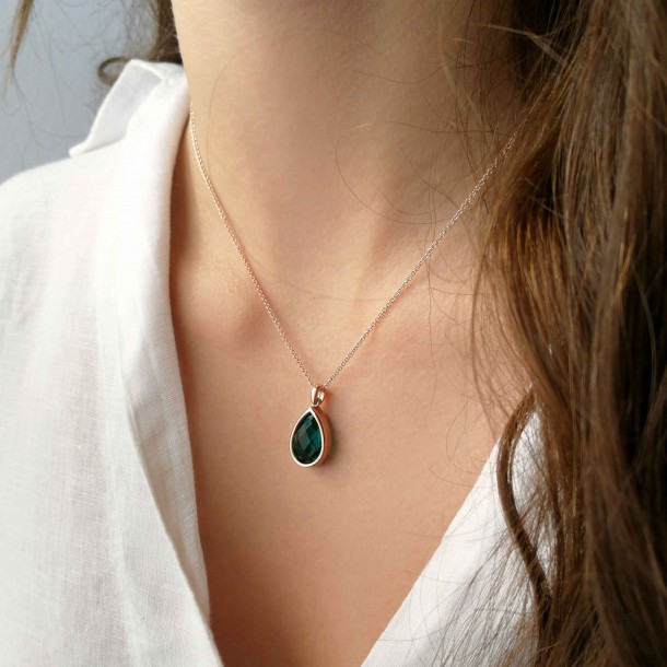 (Preview 2) WOMEN'S NECKLACE WITH EMERALD CRYSTAL 925
