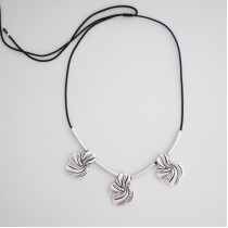 Silver Petals Necklace